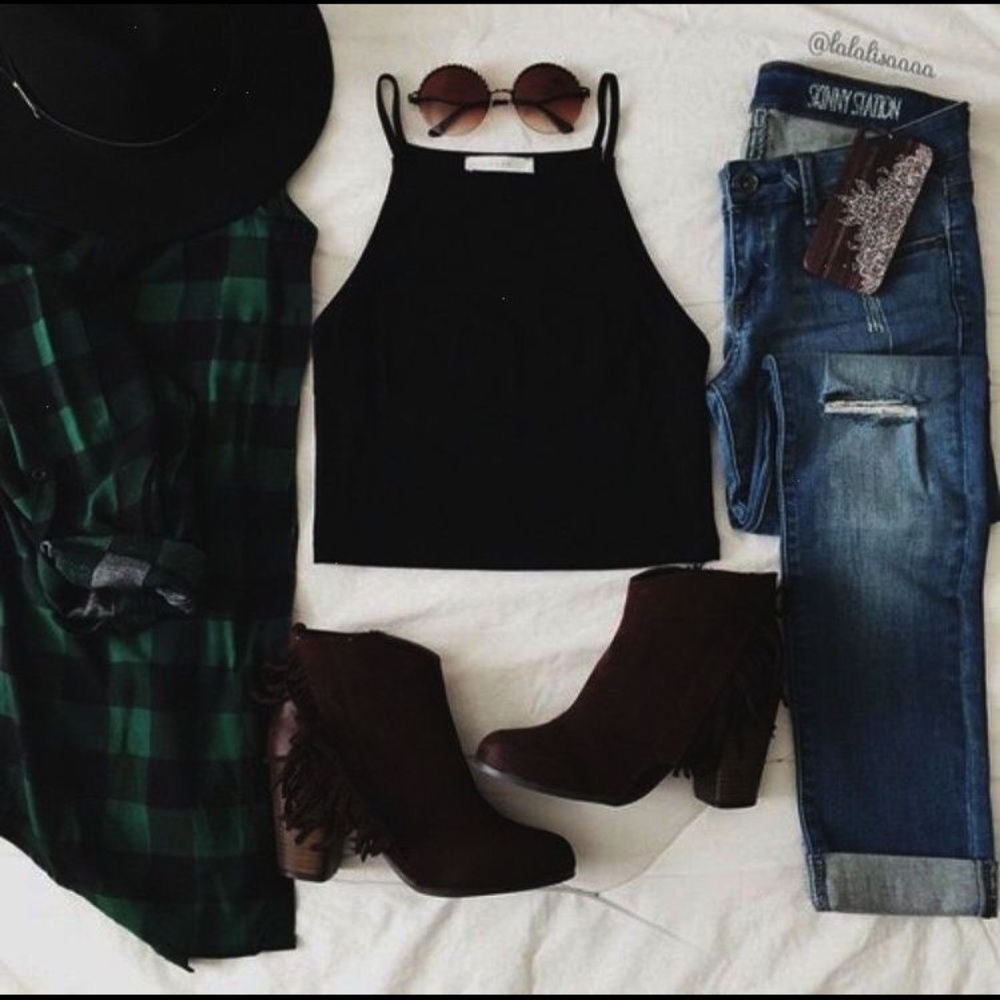 ❤️Black Steve Madden Ponncho Suede Booties❤️